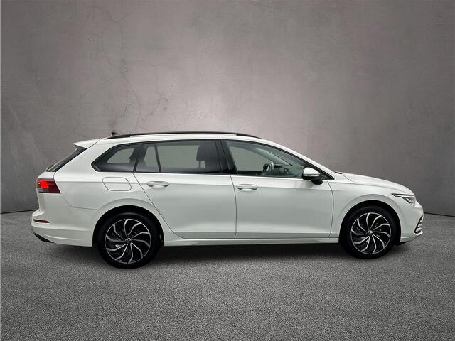 Volkswagen GOLF Variant Life Business 1.0 eTSI 110pk DSG Automaat Adaptive cruise control, Navigatie, Parkeersensoren, Stoelverwarming, LED koplampen, Keyless start