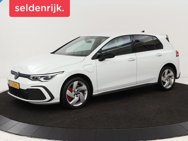 Volkswagen GOLF 1.4 eHybrid GTE | Camera | Adaptive cruise | Carplay | Navigatie | Sportstoelen | Full LED | Sfeerverlichting | PHEV