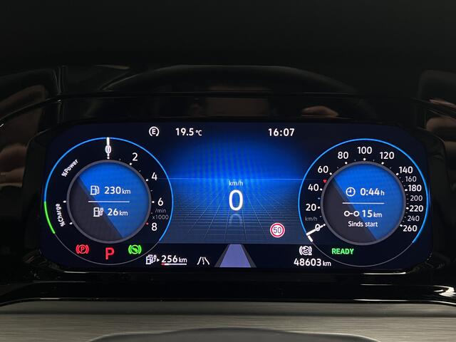 Volkswagen GOLF 1.4 eHybrid Style | NAVI | MASSAGE | STOEL-/STUURVERWARMING | ACC |