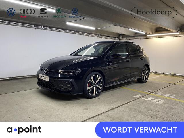 Volkswagen GOLF 1.5 eHybrid GTE 272PK PHEV | Verlengde garantie | Navigatie | Panorama dak | Black Style | 18" Lm velgen | Multimedia pakket plus |