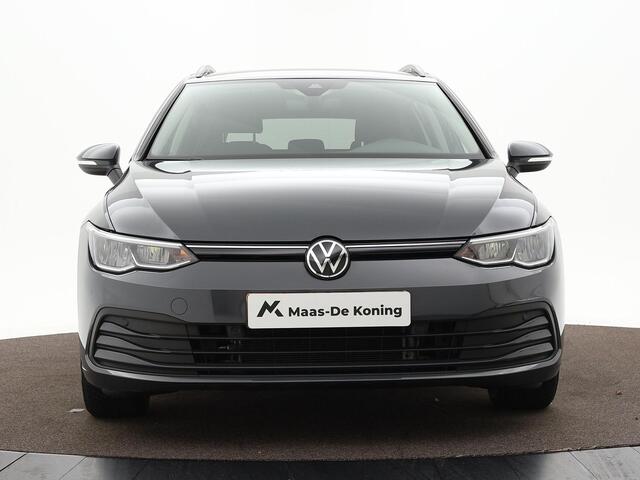 Volkswagen GOLF Variant 1.0 TSI 110pk Life · Camera · Elek. Trekhaak · Apple/Android Car Play · Navigatie · P-sensoren · 16'' Inch · Garantie t/m 08-05-2027 of 100.000km