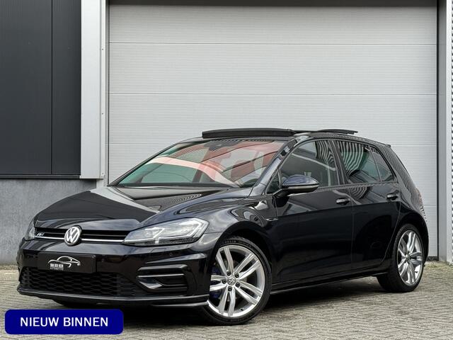 Volkswagen GOLF 1.5 TSI Highline Business R | Apple Carplay | Panoramadak | ACC