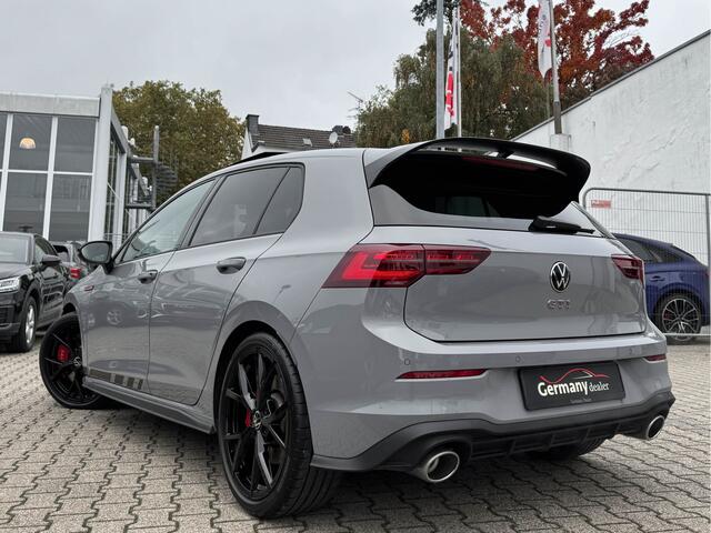 Volkswagen GOLF 2.0TSI 300PK GTI Clubsport Pano HUD iQ-Light H&K 19-inch Sfeerverl. Stoel+Stuurverw. VOL!!