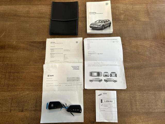 Volkswagen GOLF 1.5 TSI 130pk R-Line Navi, ACC, Carplay, Trekhaak elektr.