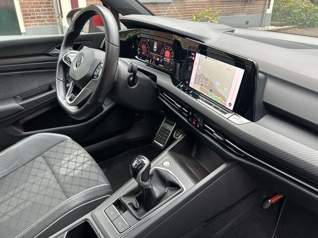 Volkswagen GOLF 1.5 TSI 130pk R-Line Navi, ACC, Carplay, Trekhaak elektr.