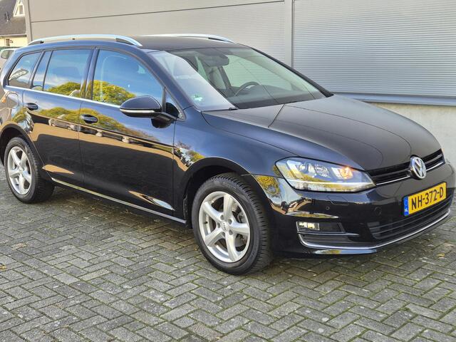 Volkswagen GOLF 1.4 TSI Business Edition Connected