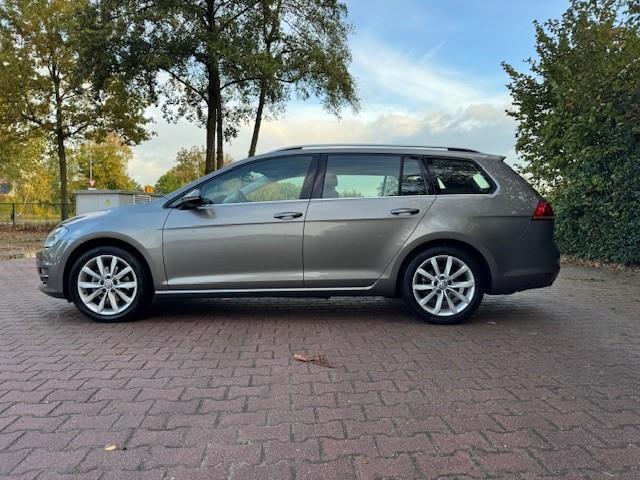 Volkswagen GOLF VARIANT 1.4TSI 150PK HIGHLINE/THAAK/NAV/ACARPLAY/CAM