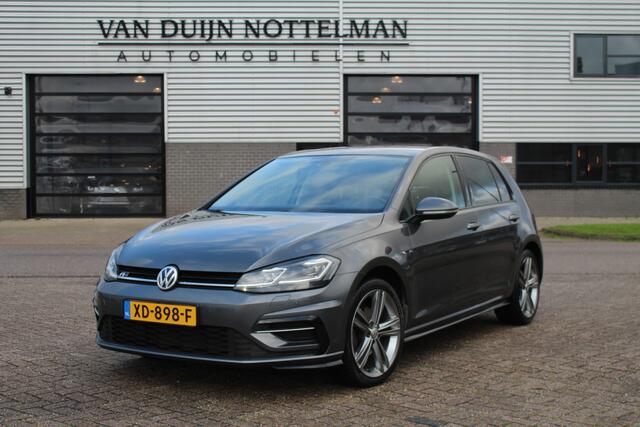 Volkswagen GOLF 1.5 TSI Highline Business R / Carplay / Stoelverwarming