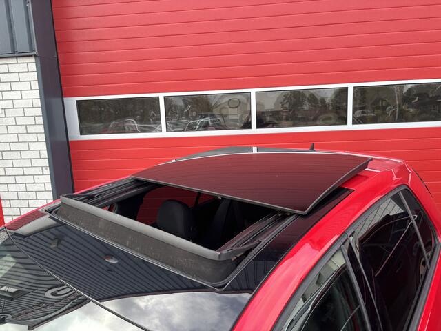 Volkswagen GOLF 2.0 TSI GTI 245PK Performance PANORAMADAK / FULL LED / SFEER / CARPLAY / NAVI / DAB+ / ACC / NL-AUTO