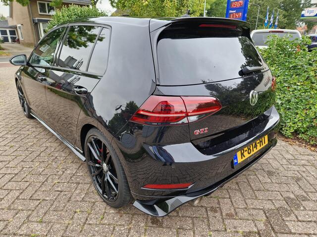 Volkswagen GOLF 2.0 TSI GTI TCR