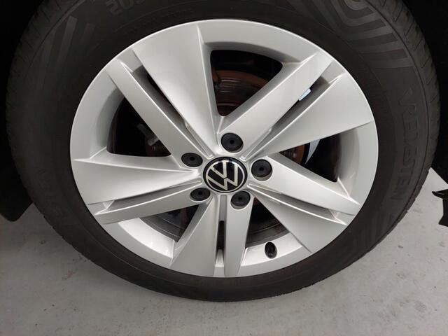 Volkswagen GOLF 1.0 TSi, NL auto! Carplay! Digi Dash! Navi! VERWACHT!