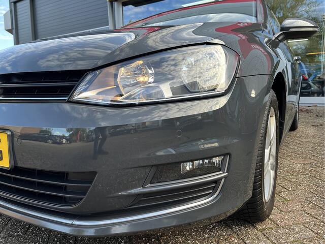 Volkswagen GOLF 1.4 TSI Connected Series Trekhaak, Camera, Cruise, Navi.