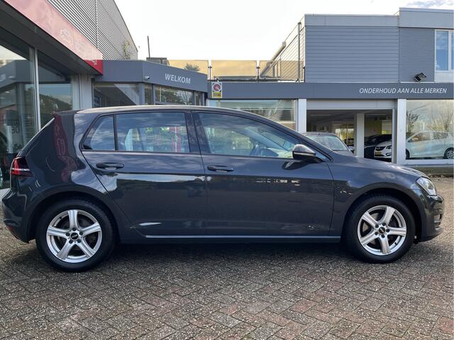 Volkswagen GOLF 1.4 TSI Connected Series Trekhaak, Camera, Cruise, Navi.
