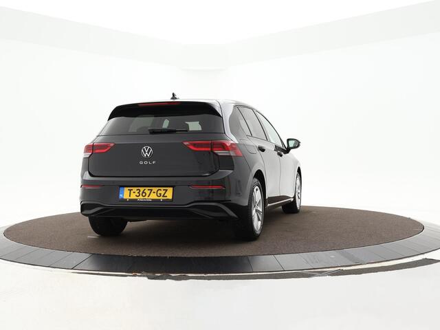 Volkswagen GOLF 1.0 Tsi 110pk Life · Apple/Android Car Play · Navi · P-Sensoren · ACC · Sfeerverlichting · 16'' Inch · Garantie t/m 21-06-2027 of 100.000km