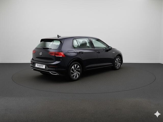 Volkswagen GOLF 1.4 eHybrid Style 204 pk Automaat (DSG) | Navigatie | Parkeersensoren | Autom. airco (3 zones) | Stoelverwarming | LED koplampen |