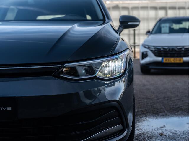 Volkswagen GOLF 1.5 TSI 130PK Move | Carplay | Ambient | BTW |