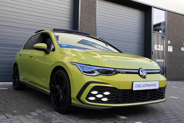 Volkswagen GOLF 1.4 eHybrid GTE Full option | Pano | Head up | IQ | LED verstralers | 19' Estoril | Stoelverwarming | Camera's | Parkeersensoren | Carplay |