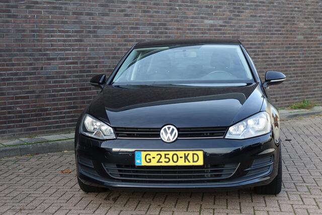 Volkswagen GOLF 1.4 TSI Business Edition Connected, prachtige auto, 4 nieuwe All seasons Automaat