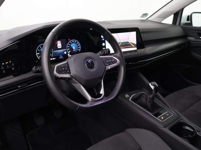 Volkswagen GOLF 1.5 TSI Style | 130 PK | Multifunctioneel stuurwiel | Cruisecontrol | Achteruitrij camera |