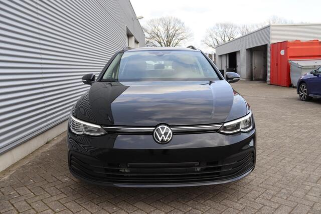 Volkswagen GOLF Variant Life 1.0 eTSI 81 kW / 110 pk Variant 7 versn. DSG | Navigatie | LED verlichting | Achteruitrijcamera | Stoel- & stuurwielverwarming |