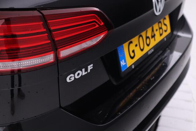 Volkswagen GOLF Variant 1.5 TSI Highline automaat, virtual cockpit, climate etc.