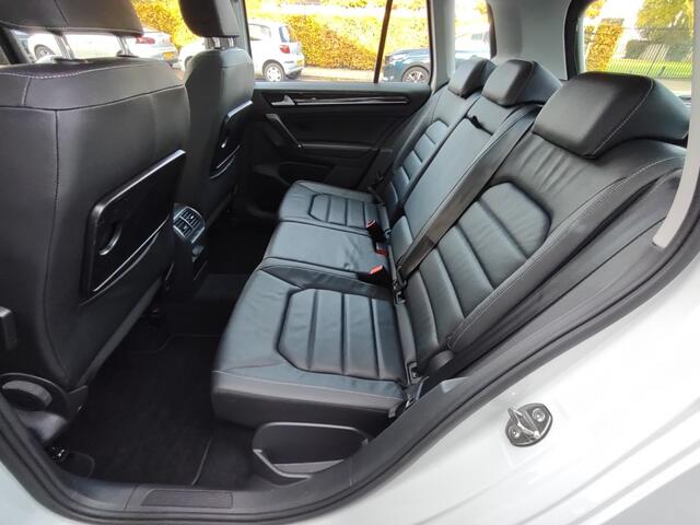 Volkswagen GOLF SPORTSVAN 1.5 TSI 150pk HIGHLINE