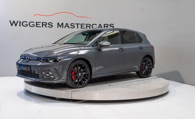 Volkswagen GOLF GTE 245 PK Hybrid, Keyless, 18 Inch, Sportstoelen, Head-up, Dolphin Grey Metallic