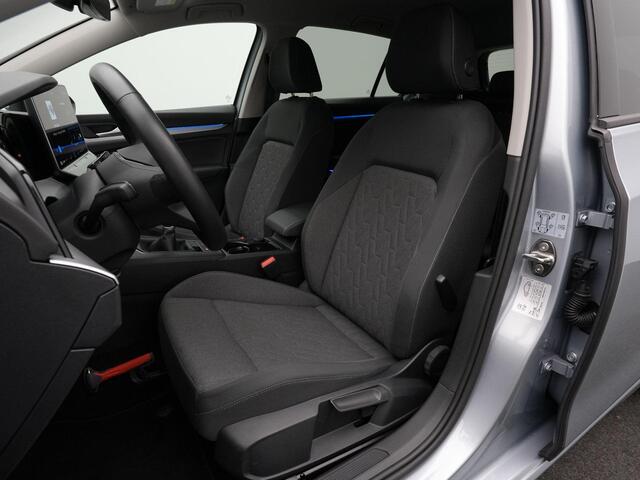 Volkswagen GOLF 1.5 TSI 115 pk Life Edition | Stuur-/stoelverwarming | Achteruitrijcamera | Adaptive Cruise | Keyless