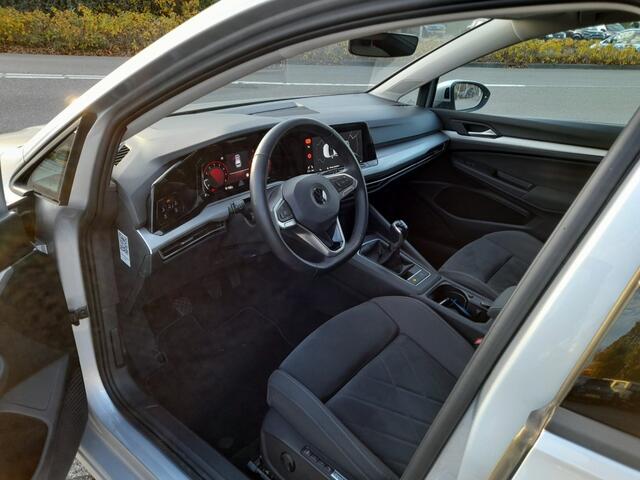 Volkswagen GOLF 1.5 TSI VARIANT BUSINESS IQ-LIGHT TREKHAAK VIRTUAL DASHB. MEMORY