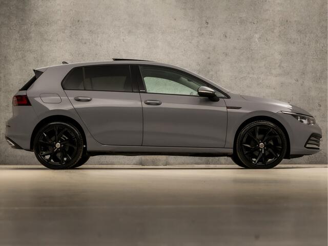 Volkswagen GOLF 1.0 TSI Sport Automaat (SCHUIFDAK, APPLE CARPLAY, STUUR/STOELVERWARMING, DYNAMISCHE KNIPPERLICHTEN, SFEERVERLICHTING, CAMERA, KEYLESS, ADAPTIVE CRUISE, NIEUWSTAAT)