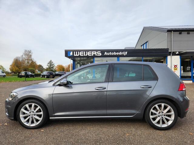 Volkswagen GOLF 1.5 TSI HIGHLINE AUT. 150PK trekhaak, clima, navi