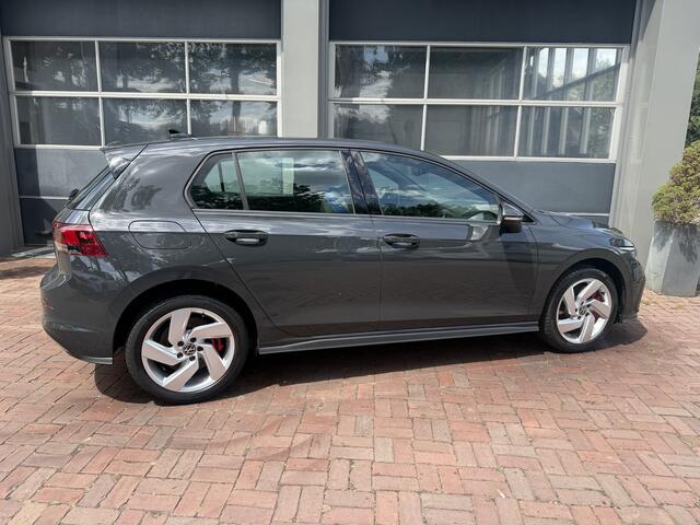 Volkswagen GOLF 1.4 eHybrid GTE 18inch,adoptieve Bj 2022 km 70.000 245PK 1e eigenaar apk 2027