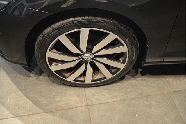 Volkswagen GOLF 1.0 TSI Comfortline clima cruise navi pdc camera 18 inch !!