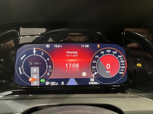 Volkswagen GOLF 1.4 eHybrid GTE / AUTOMAAT/ IQ LIGHT/ RIJ-MODI/ APP-CONNECT/ PARK. SENSOREN + CAMERA/ DIGITAL DASH/ ADAPT. CRUISE/ CLIMA/ STOEL-STUUR VERWARM./ NAVI/ 18" LMV