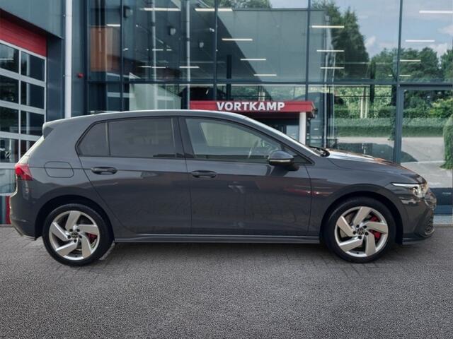 Volkswagen GOLF 1.4 TSI DSG GTE NAVI/CARPLAY/ACC/PDC/STOEL-STUURVERW