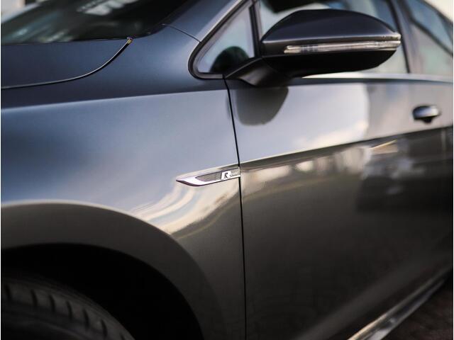 Volkswagen GOLF Variant 1.5 TSI Highline Business R -Line | Keyless | Stoelverw. | PDC