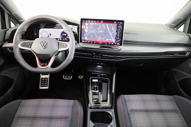 Volkswagen GOLF GTI 2.0 195 kW / 265 pk TSI Hatchback 7 versn. DSG | Verlengde garantie | Panorama dak | Head up Display | Harman Kardon |