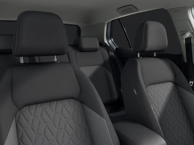 Volkswagen GOLF 1.5 eHybrid Life Edition 204 pk 6 versn. DSG · Achteruitrijcamera · Sfeerverlichting ·