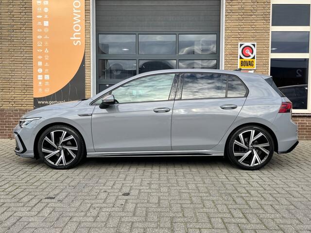 Volkswagen GOLF 1.5 eTSI 150PK R-LINE AUTOMAAT/CARPLAY/LED/18/MOONSTONEGREY/NL-AUTO