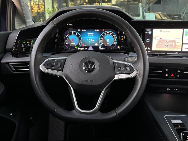 Volkswagen GOLF 1.4 eHybrid Style Memory Seats | Panoramadak