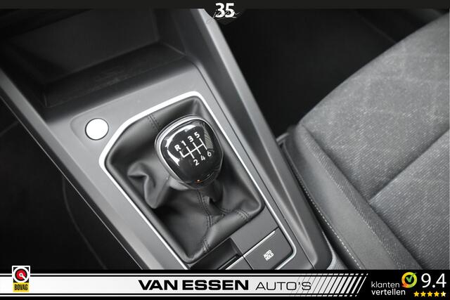 Volkswagen GOLF 1.0 TSI Life Navi Carplay Sfeerverlichting ACC Camera BTW 55.735KM!