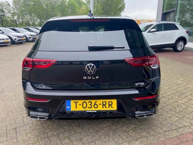 Volkswagen GOLF 1.5 eTSI R-Line Business / Camera / 18 Inch / Adaptive cruise /