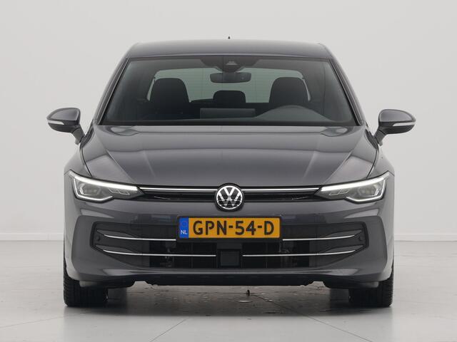 Volkswagen GOLF 1.5 eHybrid 204pk 50 Edition Navigatie Camera Stoelverwarming Carplay Stoelmassage 143