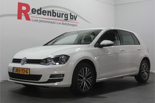 Volkswagen GOLF 1.2 TSI Trendline - Navi / Bluetooth / Camera