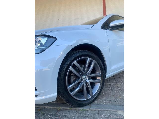 Volkswagen GOLF 1.0 TSI Comfortline |CarPlay!|110PK!|