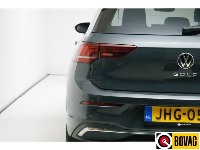 Volkswagen GOLF 1.5 eTSI GOAL edition All-season | Navigatie | PDC V+A | Stoel- stuurverwarming Privacy glas, Travel Assist, Adaptive cruise, App-connect