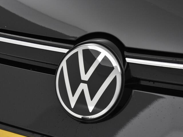 Volkswagen GOLF 1.0 eTsi 110pk DSG Life · Apple/Android Car Play · Navi · P-Sensoren · ACC · DAB · 16'' Inch · Garantie t/m 17-04-2027 of 100.000km