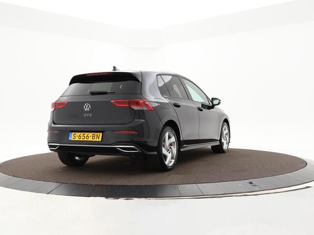 Volkswagen GOLF 1.4 245pk DSG eHybrid GTE · Apple/Android Car Play · Navi · Head-Up Display · P-Sensoren · Park Assist · 17'' Inch · Garantie t/m 20-01-2027 of 100.000km