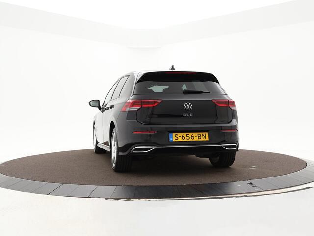 Volkswagen GOLF 1.4 245pk DSG eHybrid GTE · Apple/Android Car Play · Navi · Head-Up Display · P-Sensoren · Park Assist · 17'' Inch · Garantie t/m 20-01-2027 of 100.000km