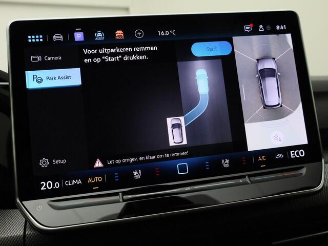 Volkswagen GOLF 1.5eHybrid 200kW/272PK GTE · Panoramadak · Trekhaak · Leder · Camera · Elektrische stoel verstelling · Garantie tot maart 2030 of 100000km.